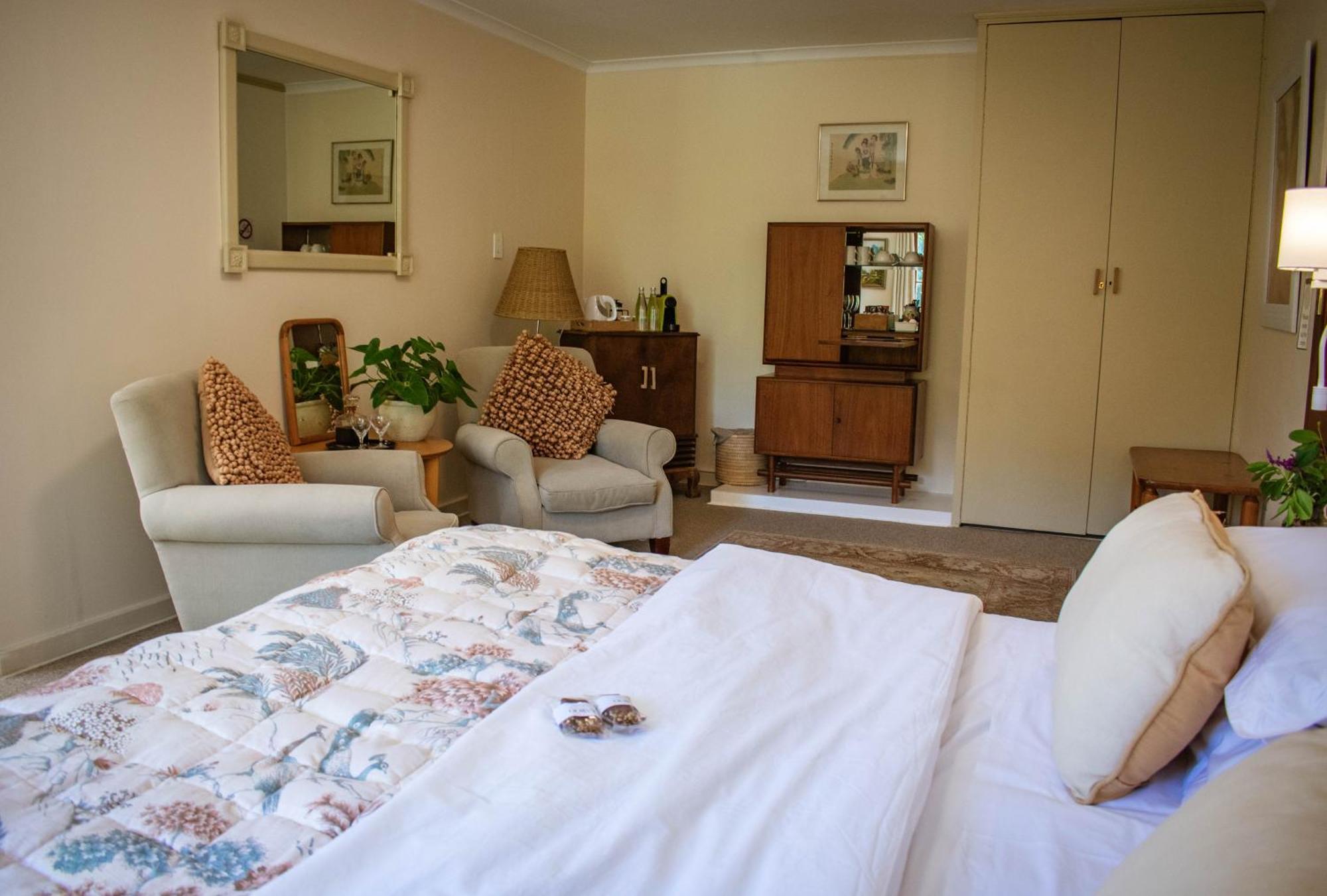 5 Seasons Guest House Municipalità locale di Municipalità locale di Stellenbosch Esterno foto