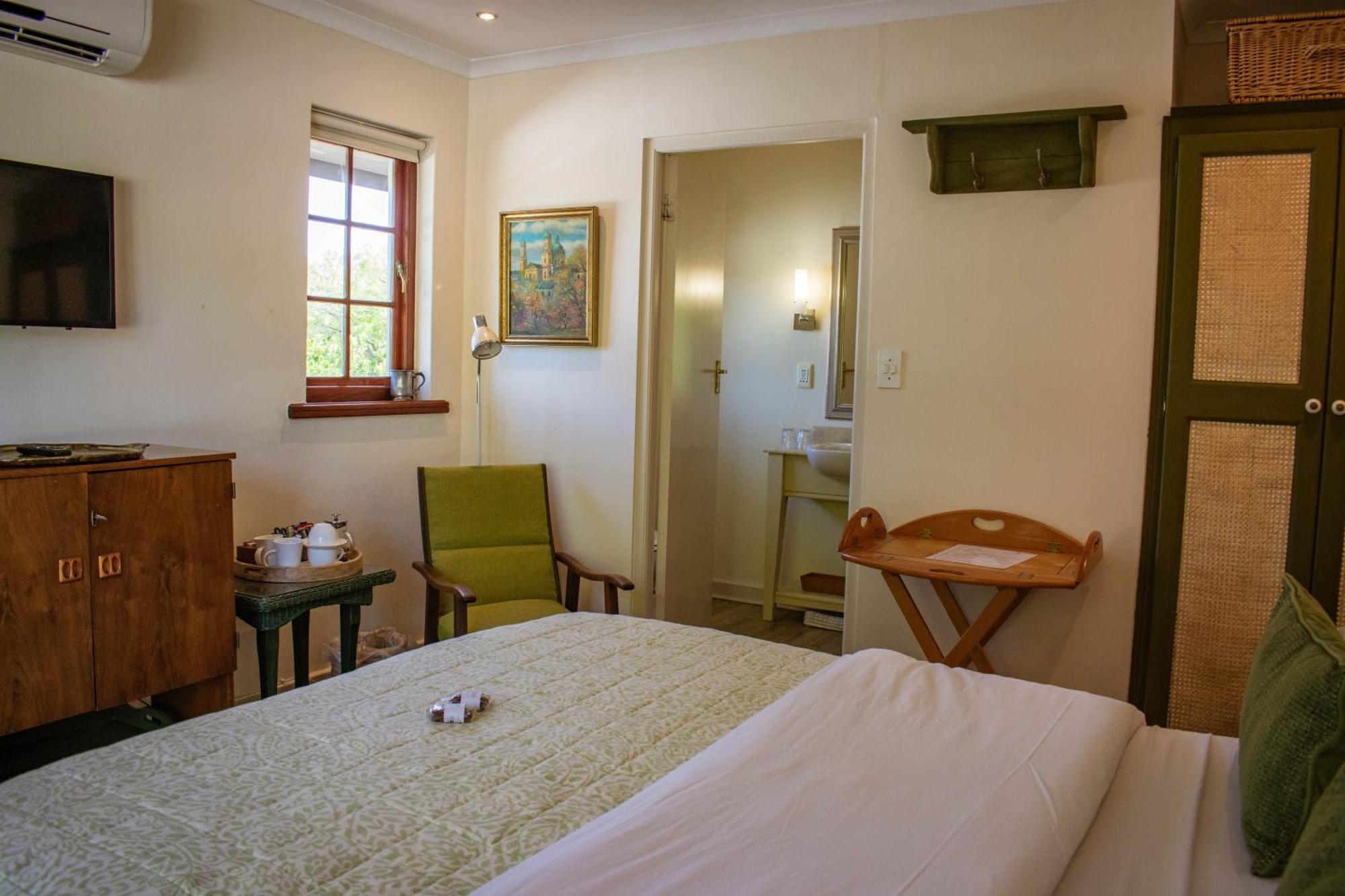 5 Seasons Guest House Municipalità locale di Municipalità locale di Stellenbosch Esterno foto